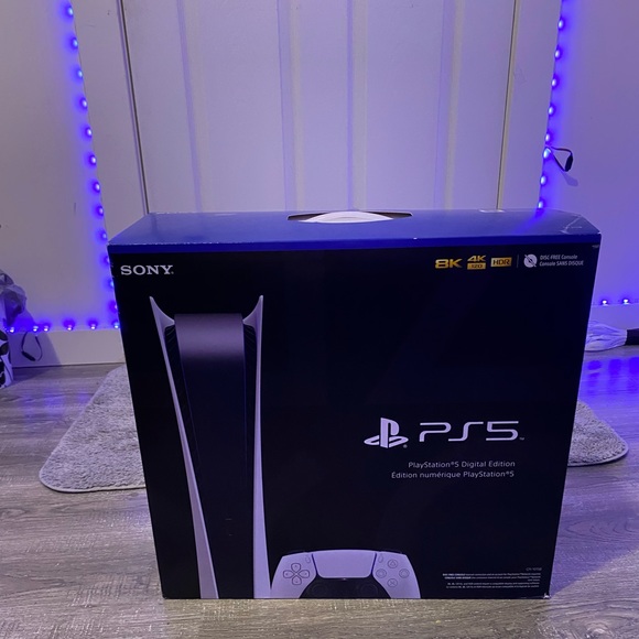 PS5 Digital Edition Brand New - Picture 2 of 3
